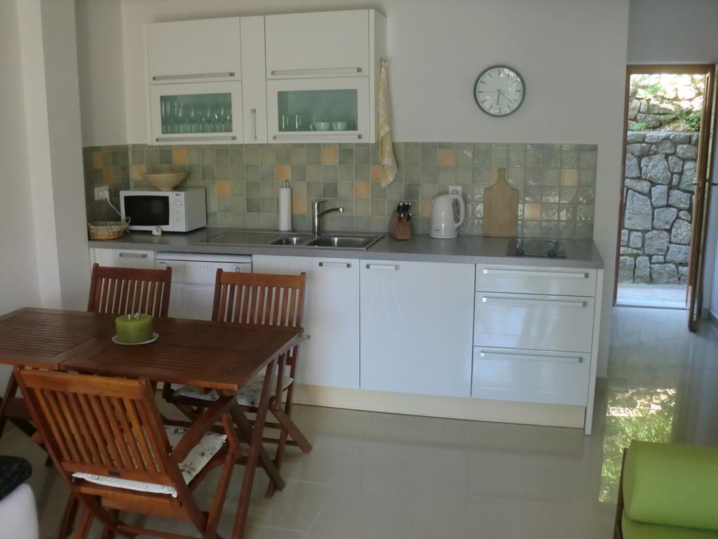קרק Villa Splendissima Krk - Adults Only חדר תמונה